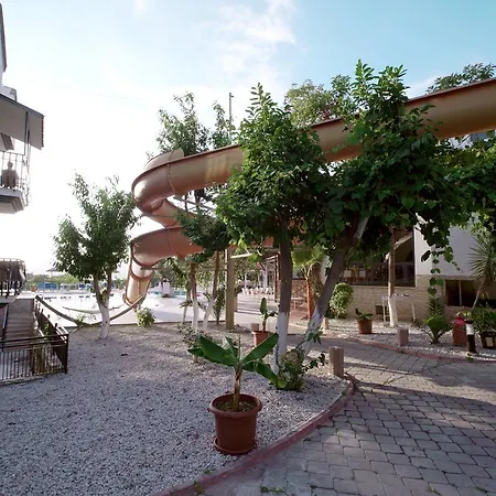 Szálloda Seyir Village 3*