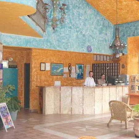 Seyir Village Hotell 3*